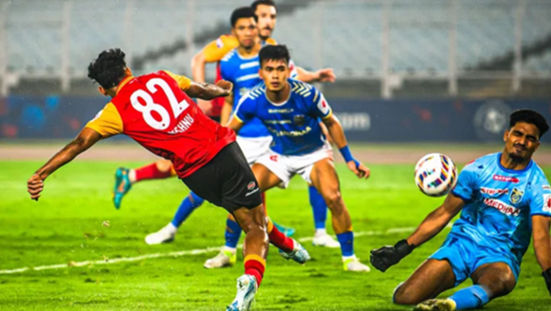 Indian Super League 2024-25 East Bengal FC Triumphs 2-1 Over Kerala Blasters, Ending Three-Game Losing Run