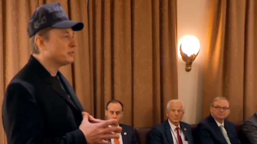 Elon Musk Steals the Spotlight at Trump’s First Cabinet Meeting