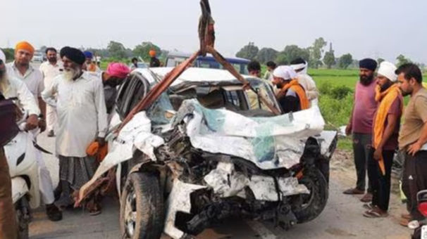 Fatal Roof Collapse in Tarn Taran Village Injures Dozens