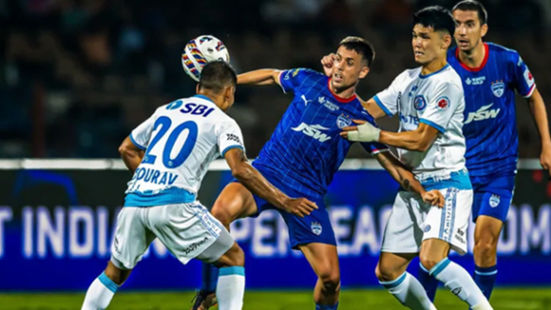 Indian Super League 2024-25 Bengaluru FC Dominates Jamshedpur FC 3-0 to Revive Playoff Hopes