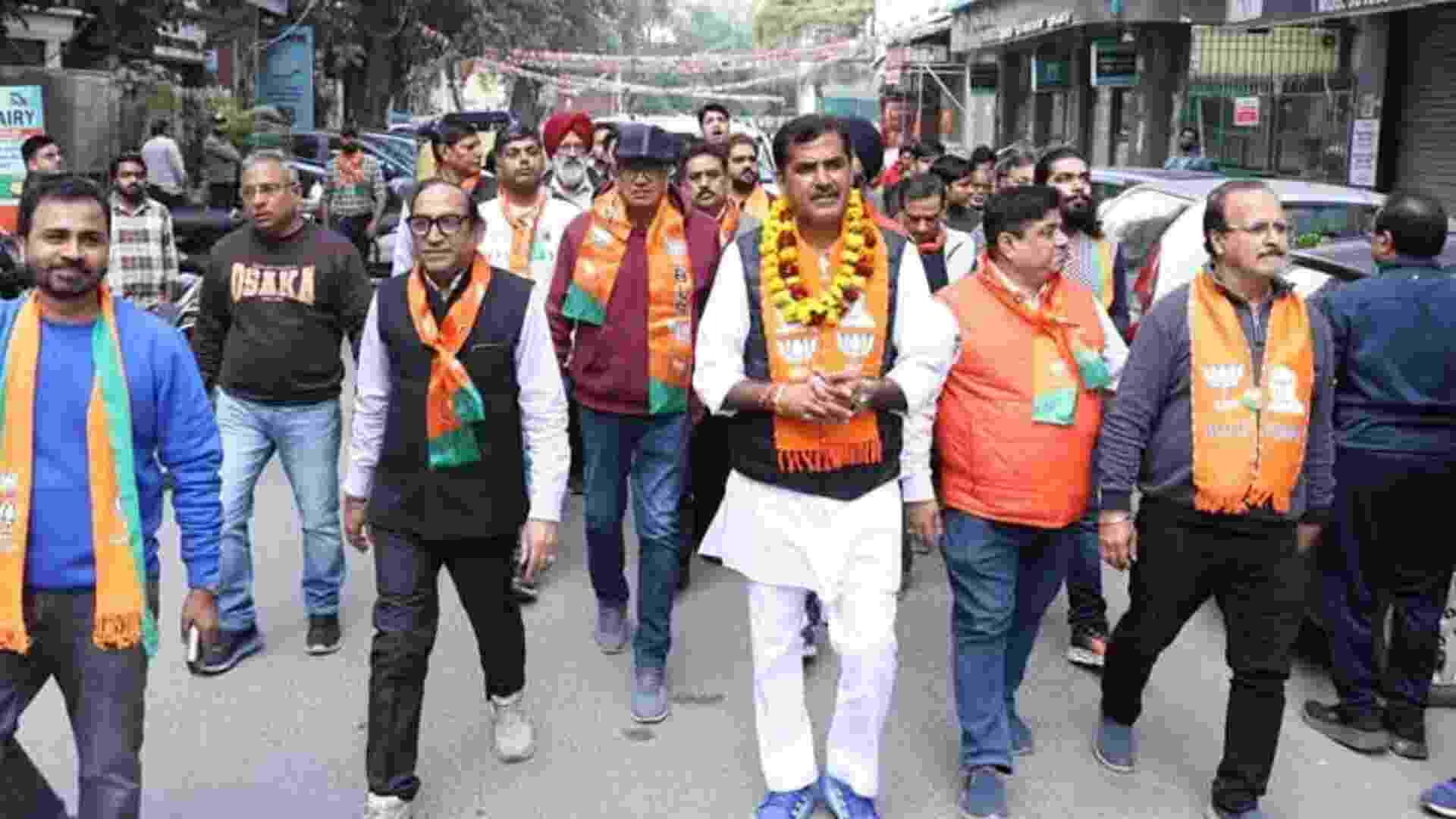 Neeraj Basoya Dominates Kasturba Nagar, Defeats Congress’s Abhishek Dutt by Over 11,000 Votes