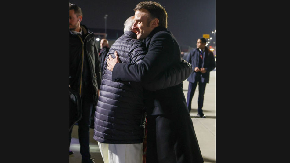 PM Modi Strengthens India-France Ties During France Visit, Pays Tribute to Savarkar