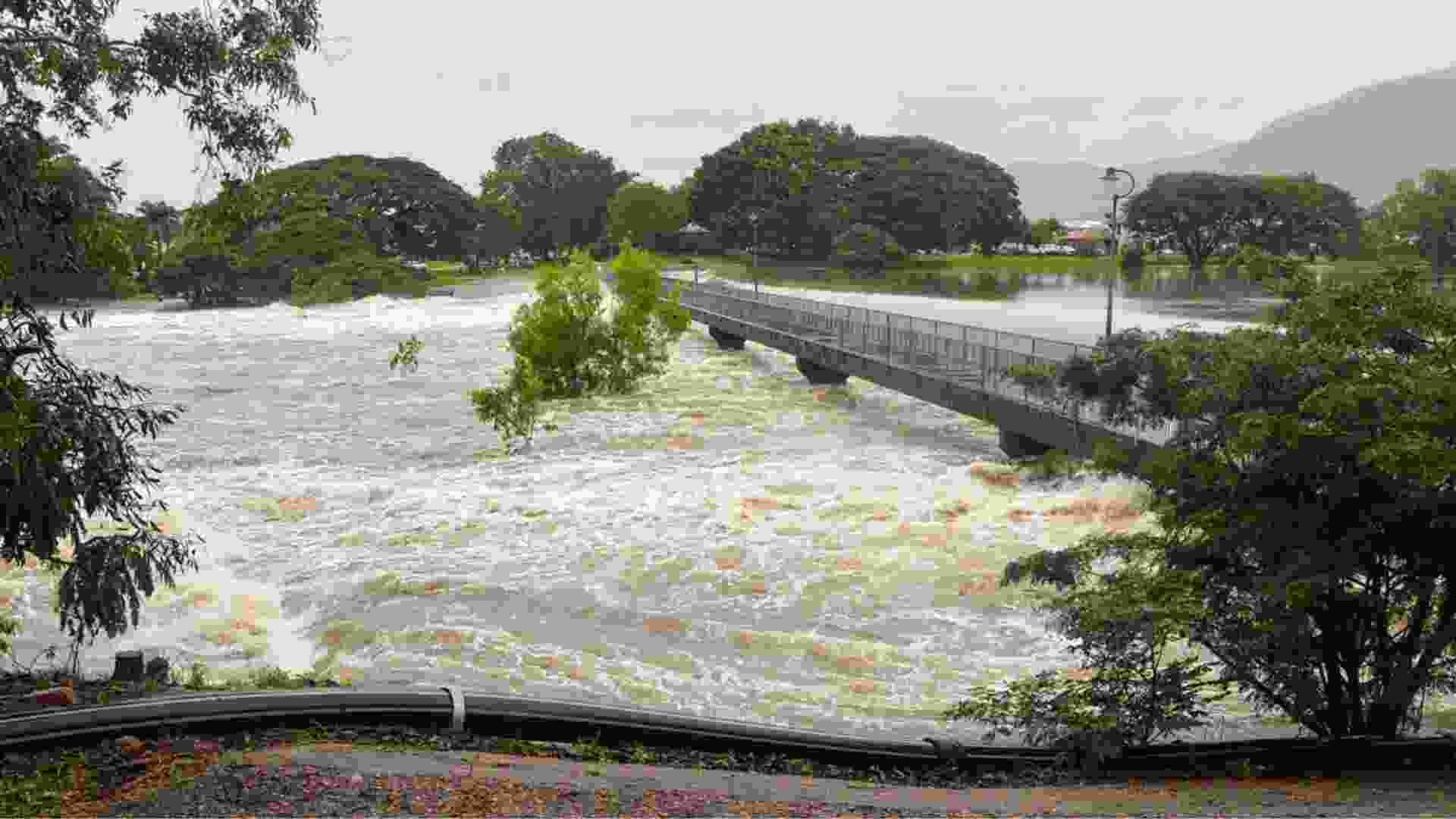 Queensland Premier Calls Flooding a 'Disaster,' Recovery Efforts in Motion