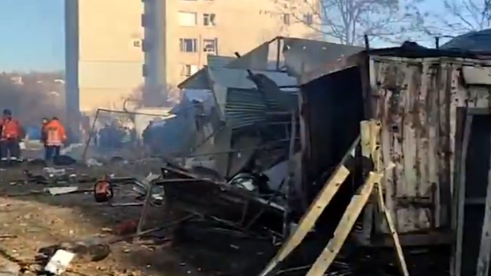 18 Injured in Russian Attack, Ukraine’s Energy Grid Targeted