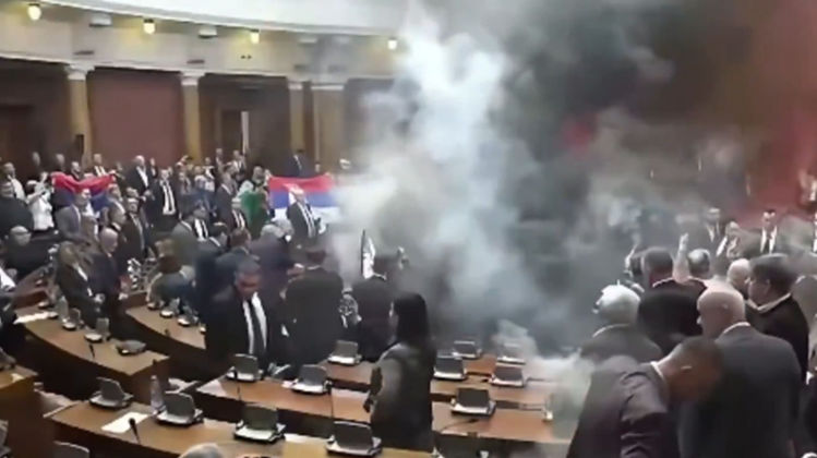 Chaos in Serbian Parliament as Lawmakers Set Off Smoke Grenades Chaos in Serbian Parliament as Lawmakers Set Off Smoke Grenades