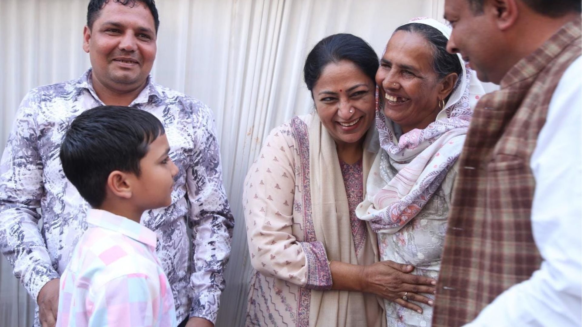 Delhi CM Rekha Gupta Seeks Public Suggestions for City’s Development