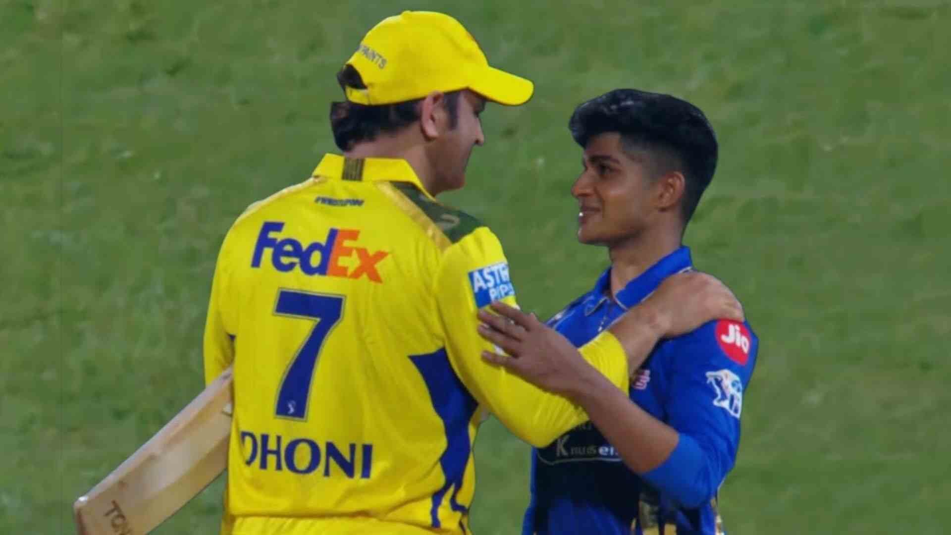 Dhoni’s Simple Gesture Motivates Young Spinner Vignesh Puthur