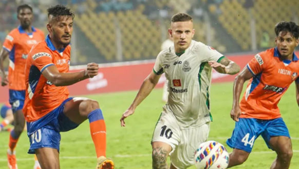 Indian Super League 2024-25 FC Goa Cruises Past Mohammedan SC 2-0 to Secure Semi-Final Spot