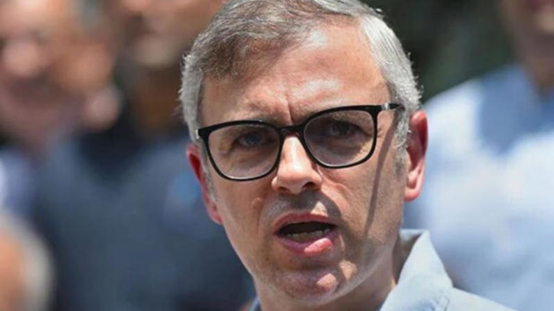 Omar Abdullah Denies Government’s Role in Gulmarg Fashion Show