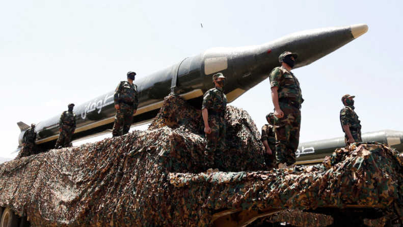 Houthi Missile Hits Northern Israel for First Time Amid Rising Tensions Houthi Missile Hits Northern Israel for First Time Amid Rising Tensions