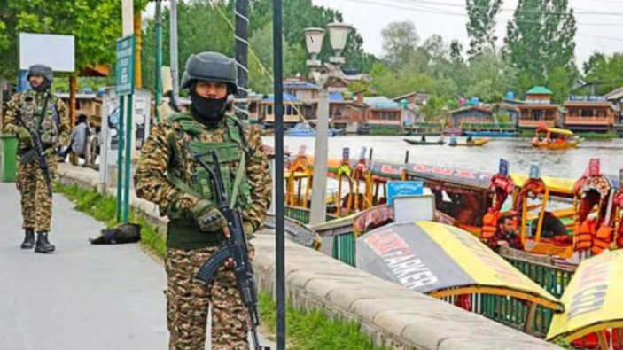 Social Activist Shot by Suspected Terrorists in Kupwara Following Pahalgam Attack Social Activist Shot by Suspected Terrorists in Kupwara Following Pahalgam Attack