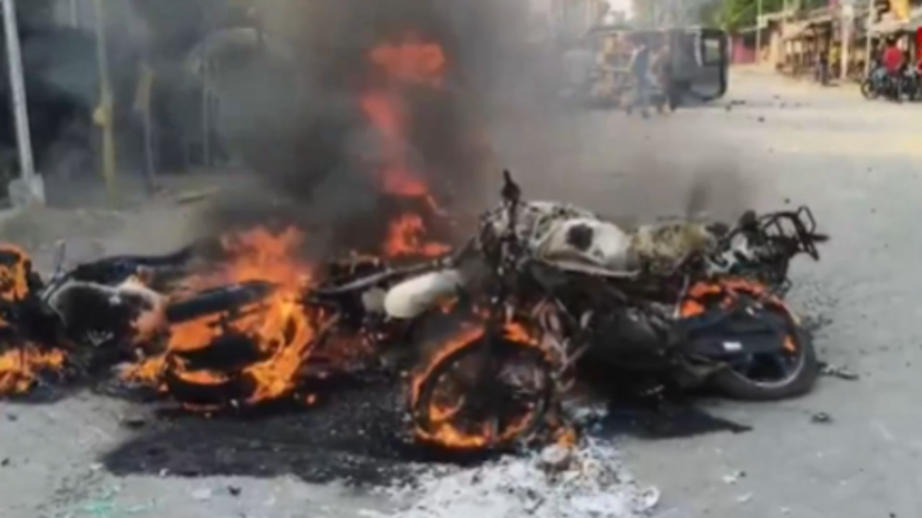 Waqf Act Tensions Spread Violence Breaks Out in South 24 Parganas Waqf Act Tensions Spread Violence Breaks Out in South 24 Parganas