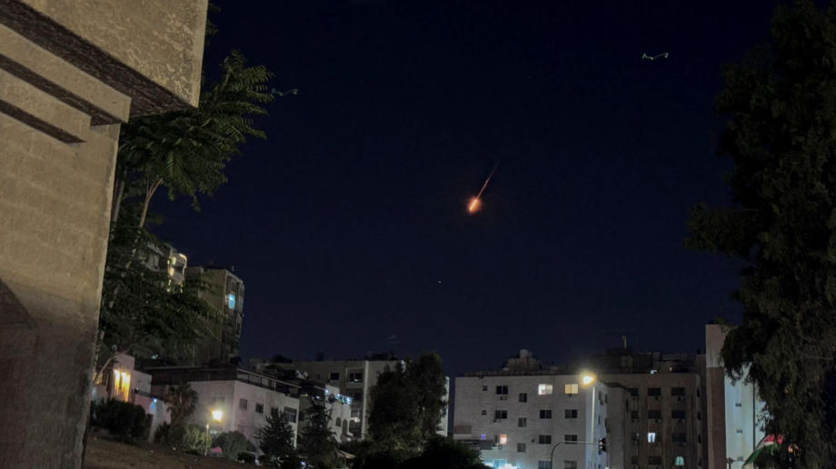Iran Strikes Tel Aviv After Israeli Attacks Kill Top Commanders Iran Strikes Tel Aviv After Israeli Attacks Kill Top Commanders