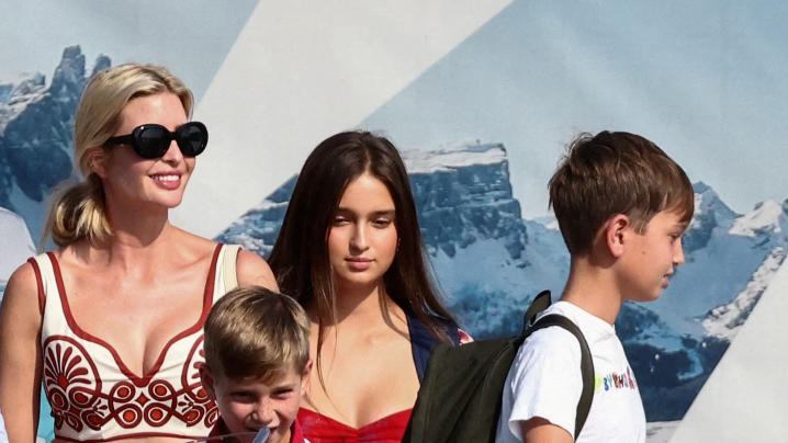 Ivanka Trump Arrives in Venice for Jeff Bezos and Lauren Sanchez’s Star-Studded Wedding Ivanka Trump Arrives in Venice for Jeff Bezos and Lauren Sanchez’s Star-Studded Wedding