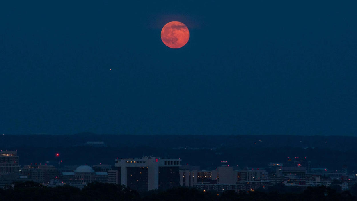 Strawberry Moon Returns Best Time and Place to Watch the Rare Lunar Event
