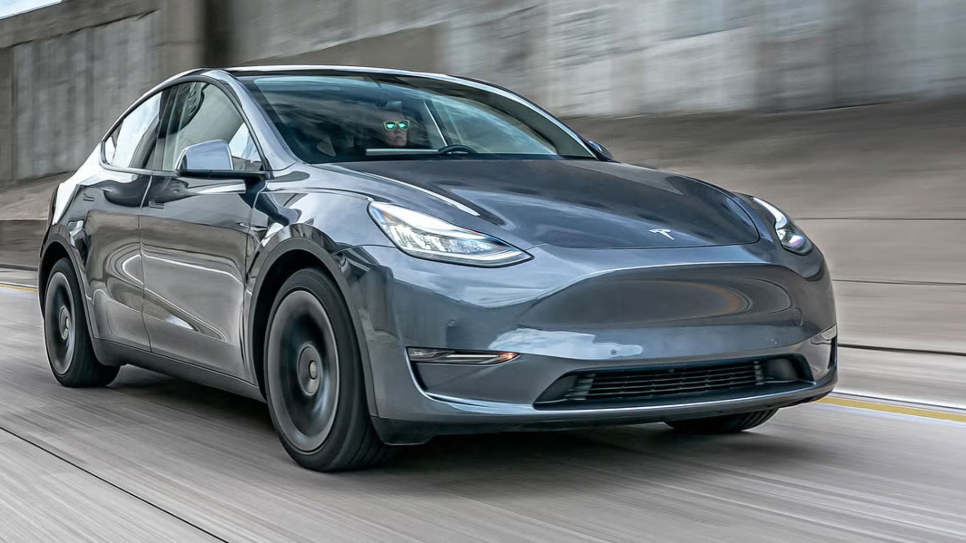 Tesla Struggles in Germany and Beyond as Rivals Speed Ahead Tesla Struggles in Germany and Beyond as Rivals Speed Ahead