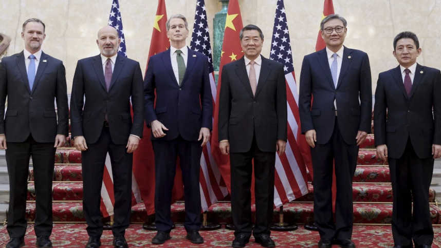 The US and China Reach Initial Trade Deal in London to Ease Tensions