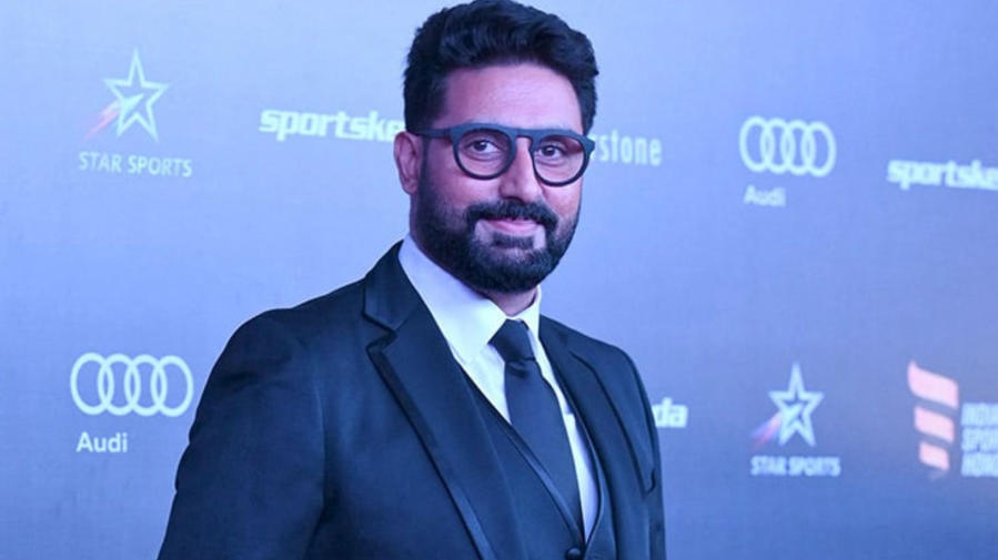 Abhishek Bachchan Recalls Nerve-Racking First Day Acting With Father Amitabh Abhishek Bachchan Recalls Nerve-Racking First Day Acting With Father Amitabh