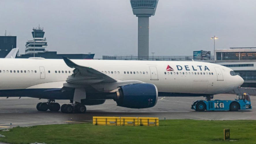 Delta Flight Hit by Severe Turbulence, 25 Hospitalised