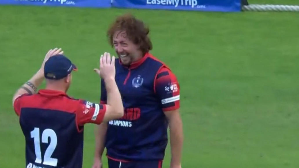 England Champions Defeat India Champions by 23 Runs in WCL 2025 England Champions Defeat India Champions by 23 Runs in WCL 2025