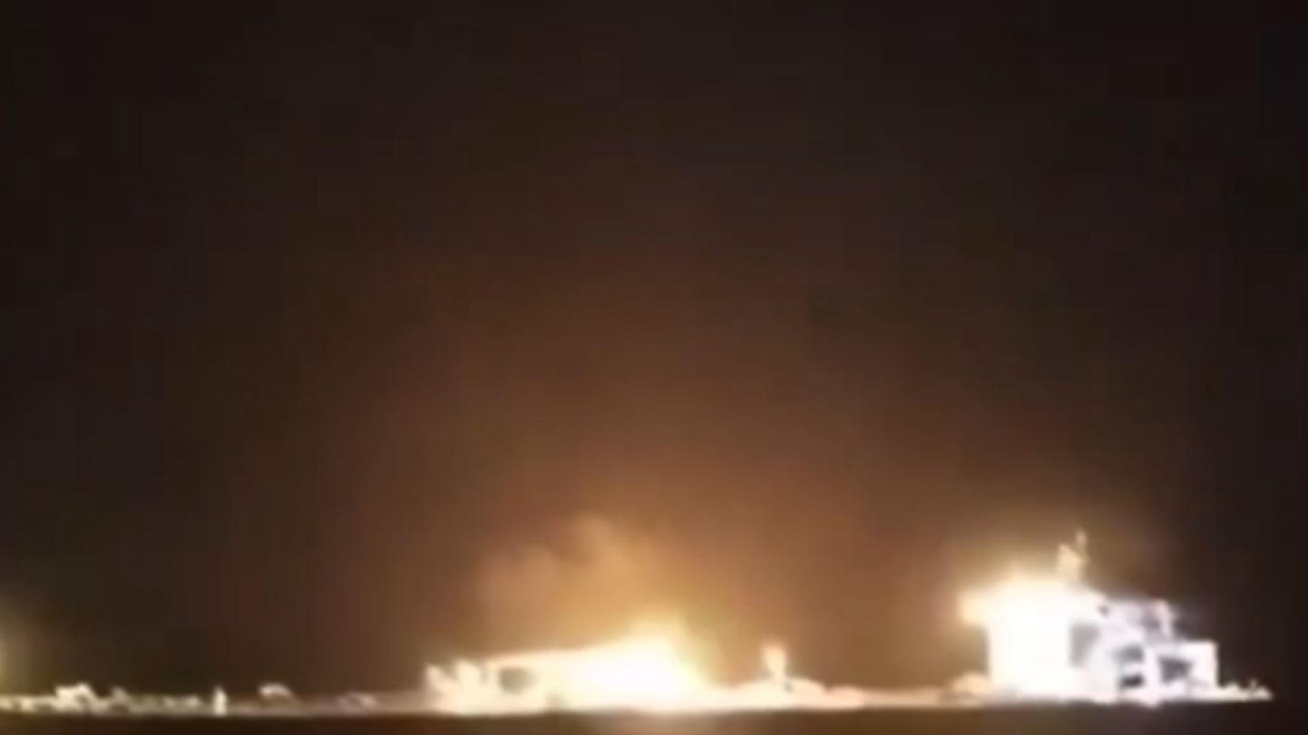 Israeli Airstrikes Rock Houthi Controlled Hodeidah and Other Yemeni Ports
