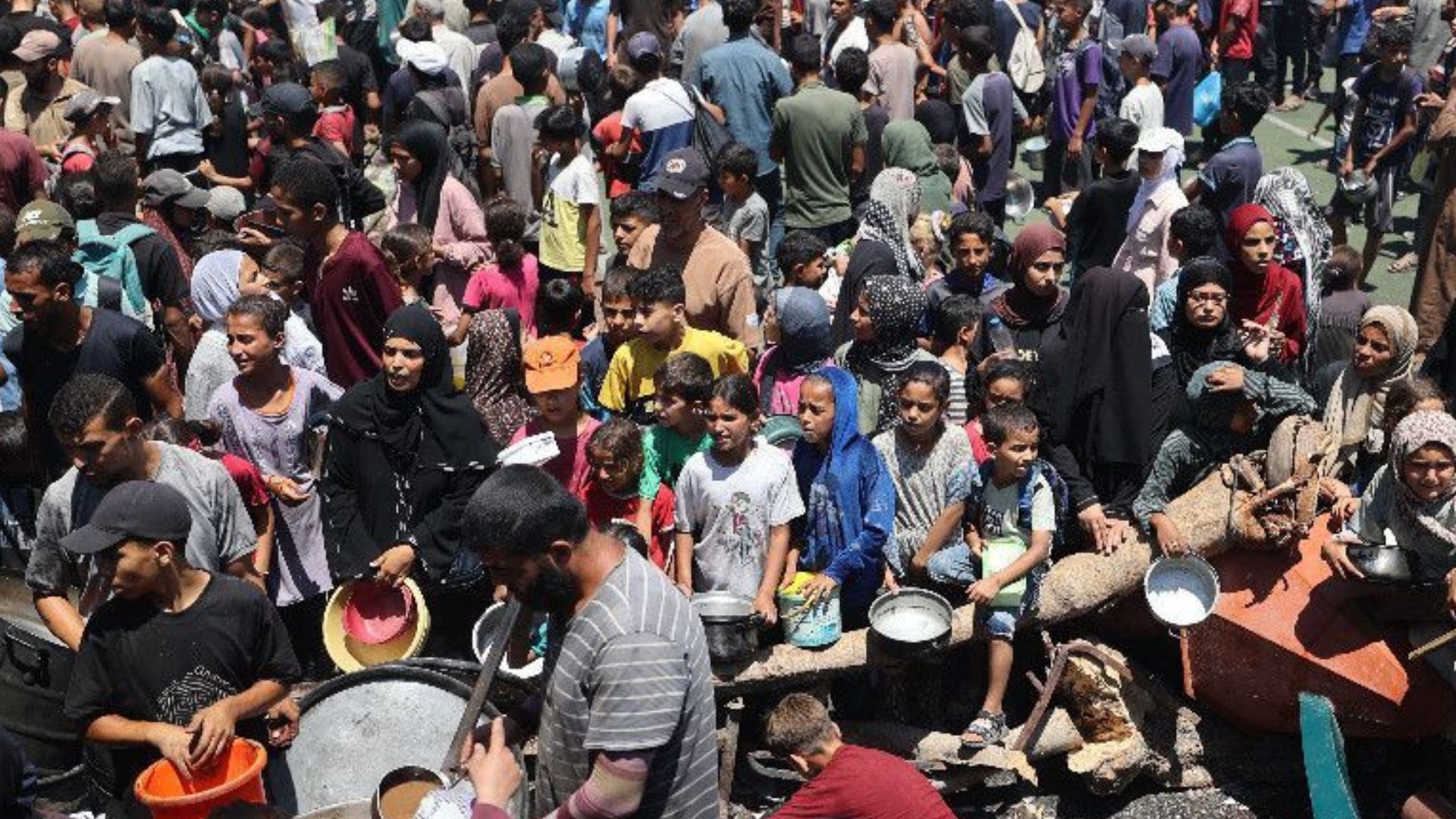 Israeli Gunfire Kills 93 Palestinians Collecting Aid in Gaza Israeli Gunfire Kills 93 Palestinians Collecting Aid in Gaza