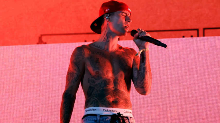 Justin Bieber Drops Surprise Album ‘Swag’ Inspired by Fatherhood Justin Bieber Drops Surprise Album 'Swag' Inspired by Fatherhood