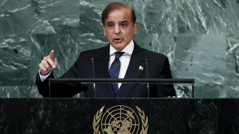 Pakistan to Host UN Debate on Global Disputes, Subtly Hints at Kashmir Issue Pakistan to Host UN Debate on Global Disputes, Subtly Hints at Kashmir Issue