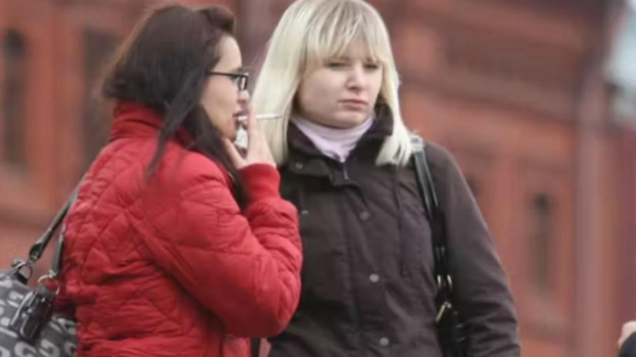 Russia Turns to Teenage Mothers as Birth Rates Hit Record Low