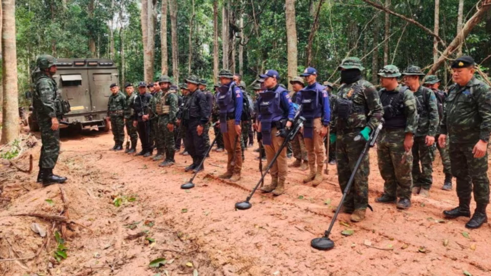 Thailand-Cambodia Border Clash Turns Deadly Thailand-Cambodia Border Clash Turns Deadly
