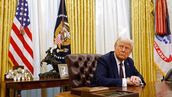 Trump Criticises India and Russia, Calls Their Economies 'Dead'