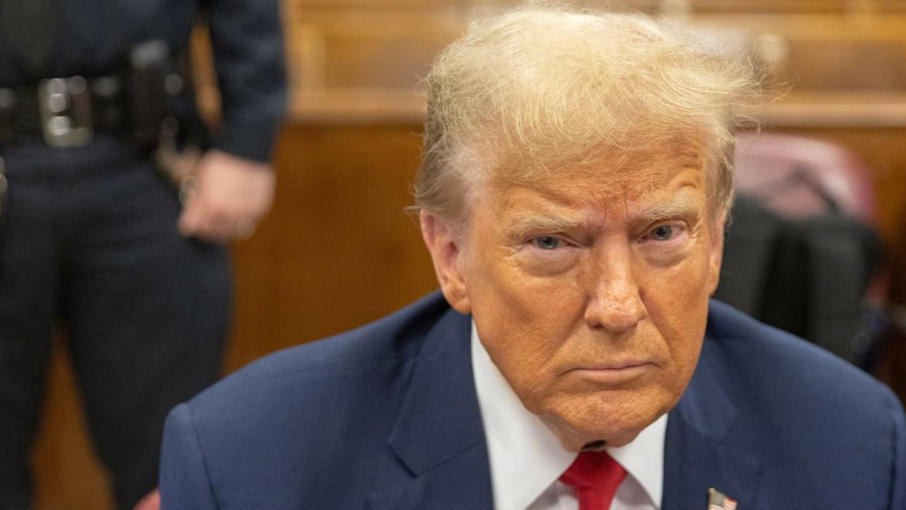 Trump Sets 10-Day Deadline for Russia, Threatens Sanctions Over Ukraine War