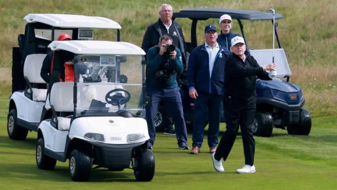 Trump’s Scotland Golf Course Sparks Protests and Political Backlash Trump’s Scotland Golf Course Sparks Protests and Political Backlash