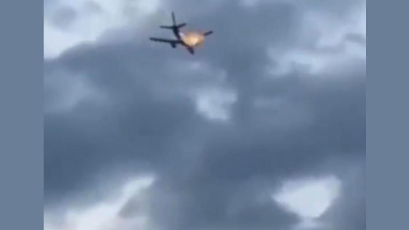 Condor Flight Makes Emergency Landing in Italy After Engine Fire Mid-Air Condor Flight Makes Emergency Landing in Italy After Engine Fire Mid-Air