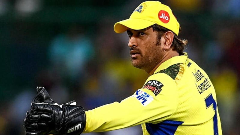 Dhoni to Record Statement in Rs 100 Crore Defamation Case