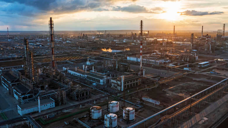 Indian Oil Imports From Russia Not Halted, Clarifies Government