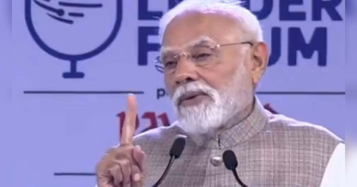 Modi announces EV exports to 100 countries, first Made-in-India chip by year-end Modi announces EV exports to 100 countries, first Made-in-India chip by year-end