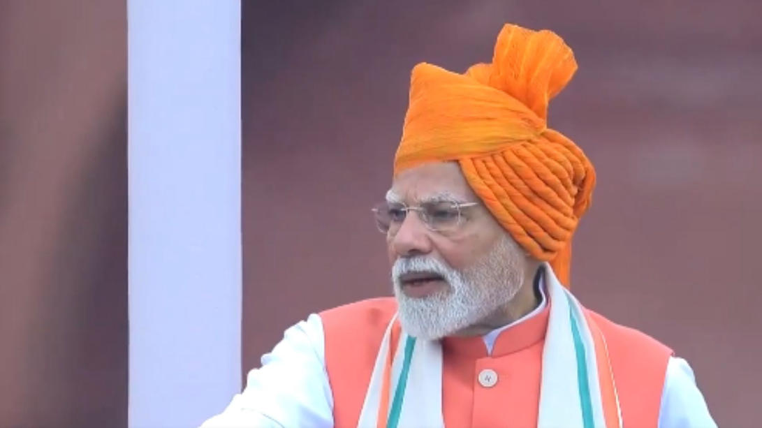 PM Modi Launches ₹1 Lakh Crore Job Scheme, Offers ₹15,000 to First-time Workers