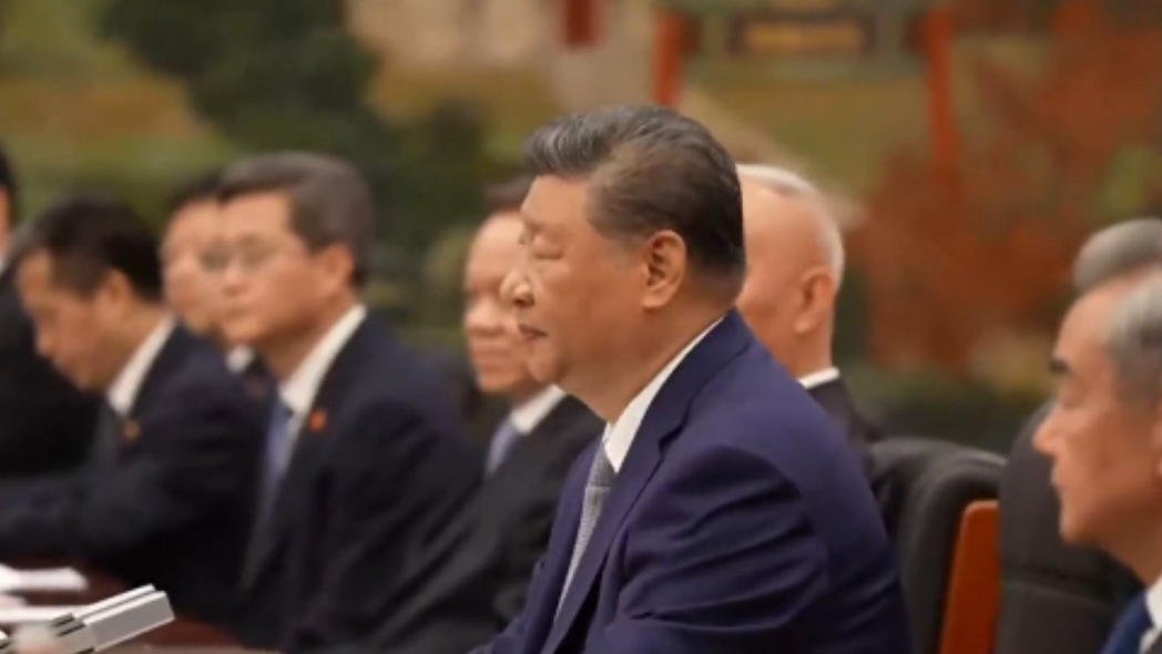 Xi Calls for Friendship as Modi Stresses Trust in Bilateral Ties