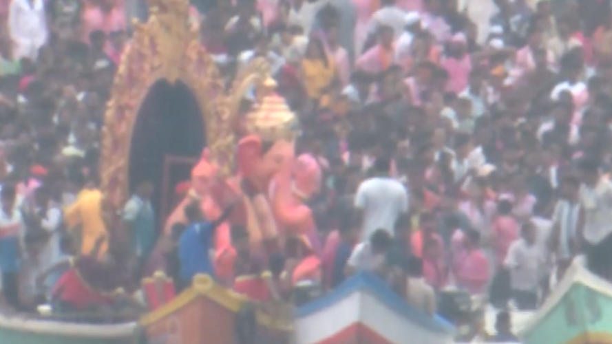 Lalbaugcha Raja Immersion Delayed by Rough Seas, Completed After 35 Hours