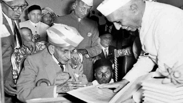 PM Modi Pays Tribute to Sir M. Visvesvaraya on Engineers Day PM Modi Pays Tribute to Sir M. Visvesvaraya on Engineers Day