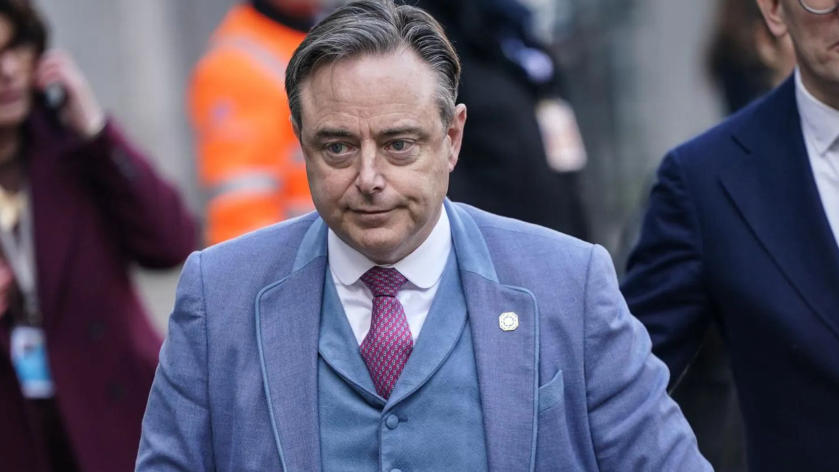 De Wever Warns EU ‘No Free Money’ in Plan to Fund Ukraine With Russian Assets De Wever Warns EU ‘No Free Money’ in Plan to Fund Ukraine With Russian Assets