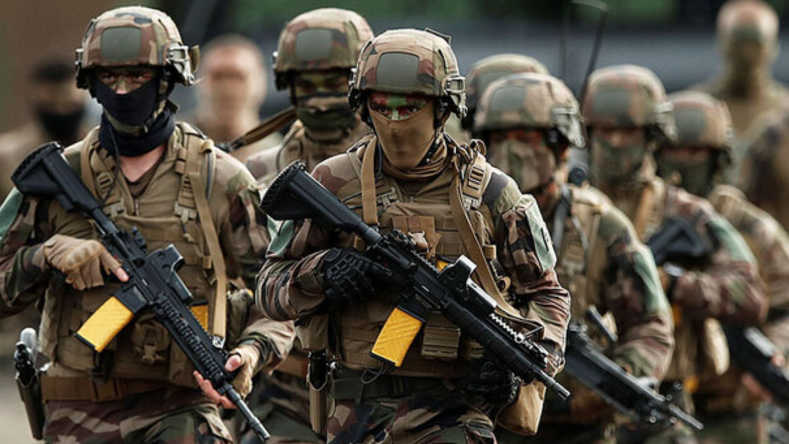 France Launches Three-Phase Military Plan Amid Russia Tensions France Launches Three-Phase Military Plan Amid Russia Tensions