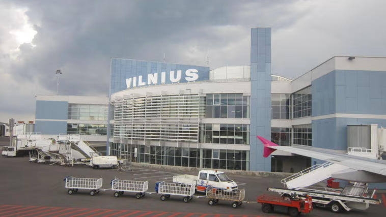 Lithuania Closes Airport and Border After Balloon Sightings