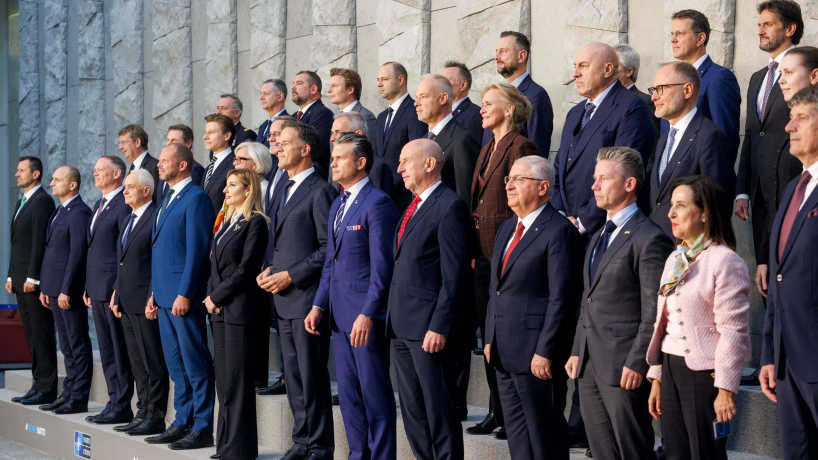 NATO Ministers Discuss Stronger Defence and Support for Ukraine
