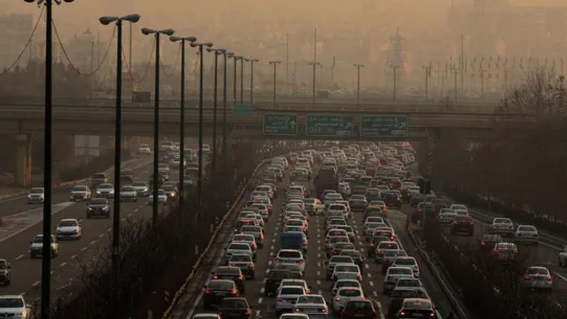 Delhi Bans Entry of Older Commercial Vehicles to Fight Air Pollution Delhi Bans Entry of Older Commercial Vehicles to Fight Air Pollution