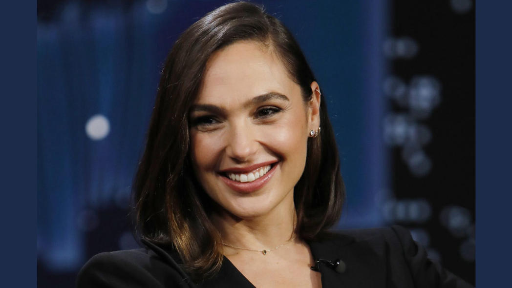 Gal Gadot Shares Story of Emergency Delivery and Life-Saving Surgery