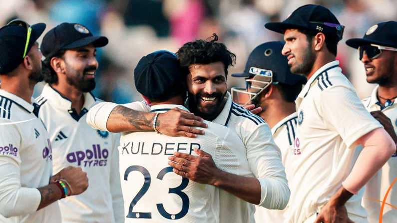India on Top After Dramatic Second Day in First Test India on Top After Dramatic Second Day in First Test