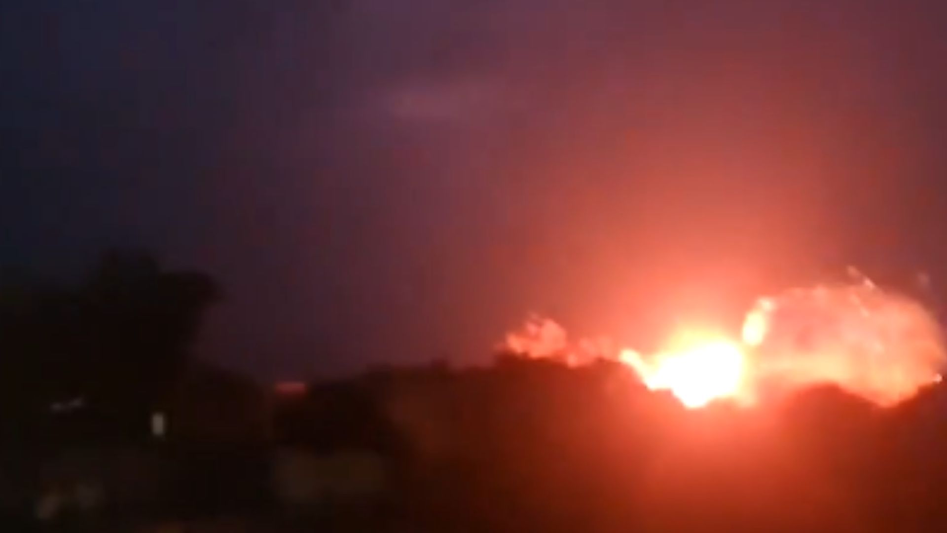 Israel Launches Airstrikes in Southern Lebanon After Evacuation Orders