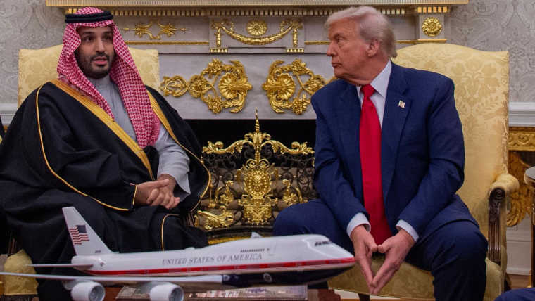 Trump Says Saudi Crown Prince Salman ‘Knew Nothing’ About Khashoggi Killing, Contradicting US Intelligence Trump Says Saudi Crown Prince Salman 'Knew Nothing' About Khashoggi Killing, Contradicting US Intelligence